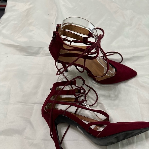 💙3/$20 Women’s maroon, high heels, gladiator style size 8 - Picture 5 of 10